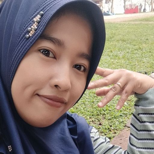 Giám đốc điều hành của 6FF6
